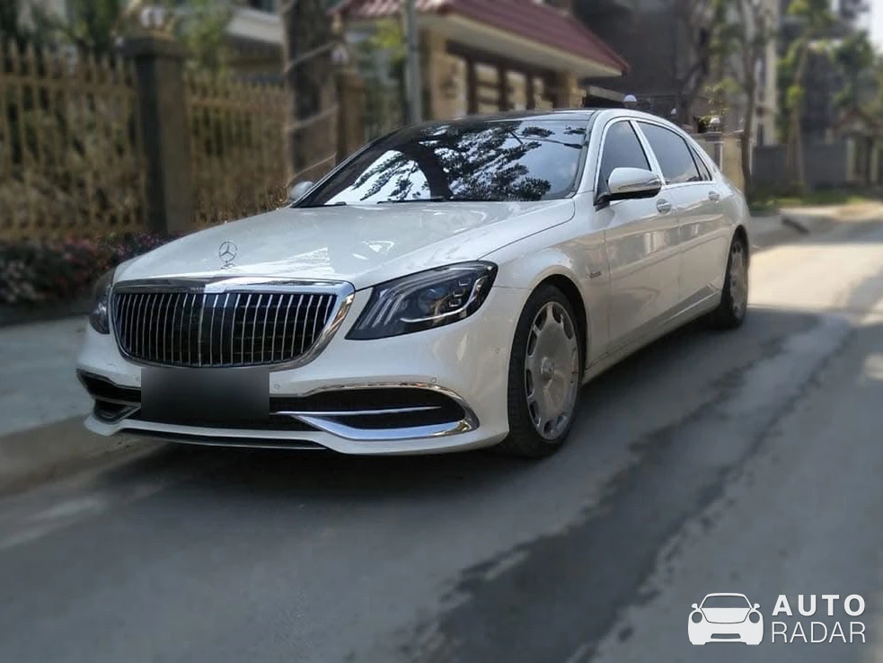 Mercedes-Benz S 65 AMG V222 spotted in Thành phố Lào Cai
