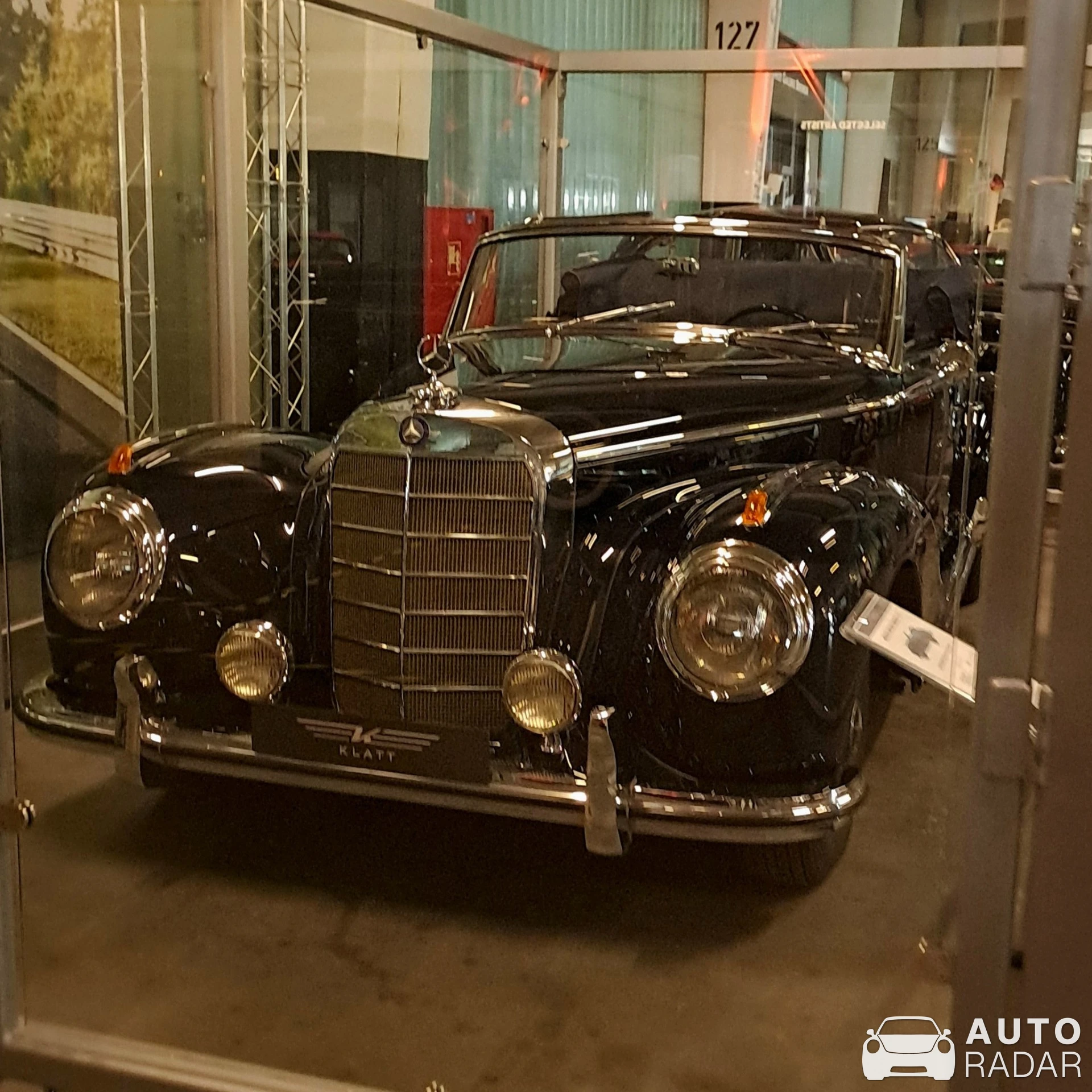 Mercedes-Benz 300 SC spotted in Bremen