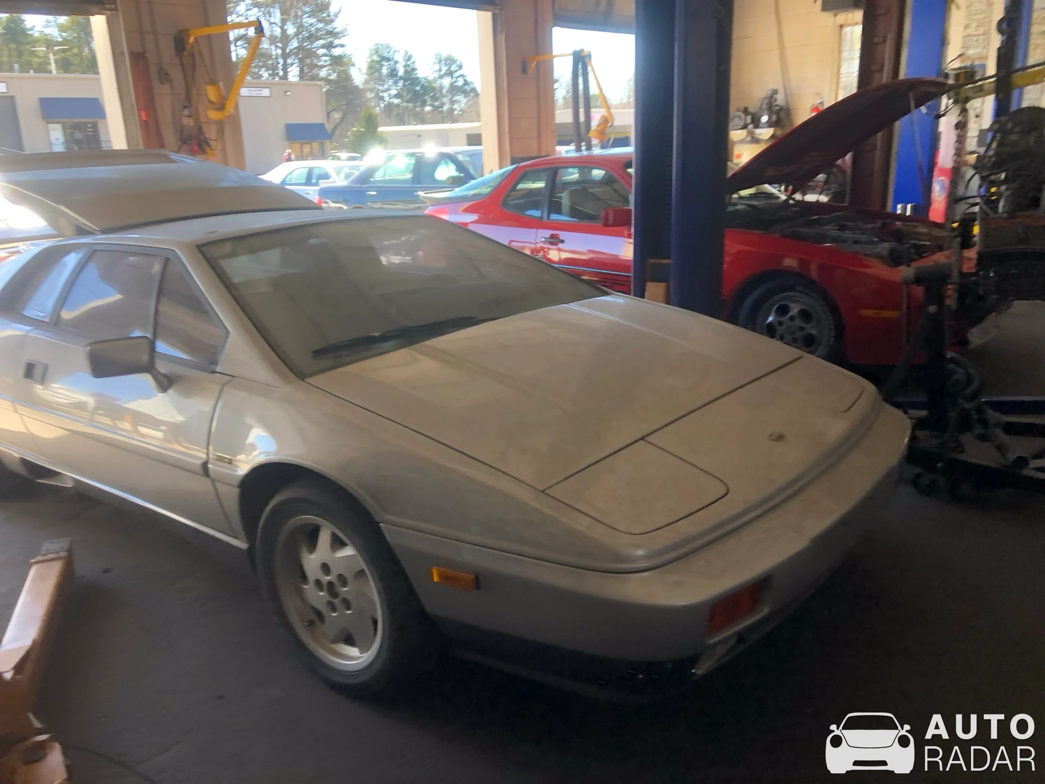 Lotus Esprit Turbo SE spotted in Lawrenceville