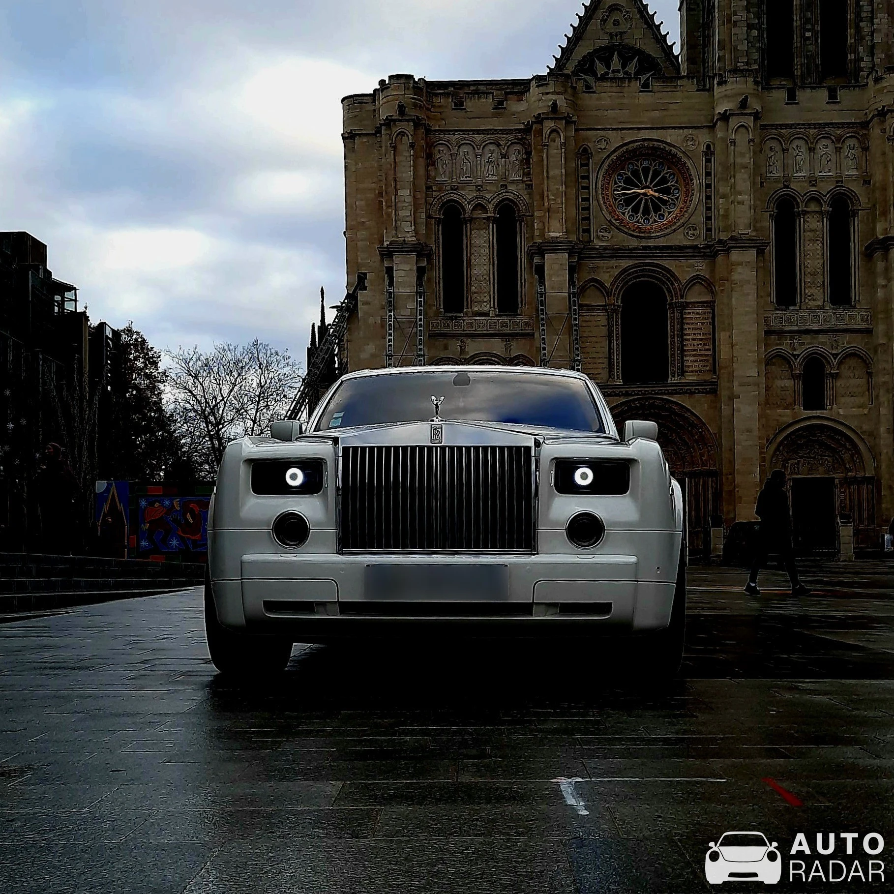 Rolls-Royce Phantom spotted in Saint-Denis, France