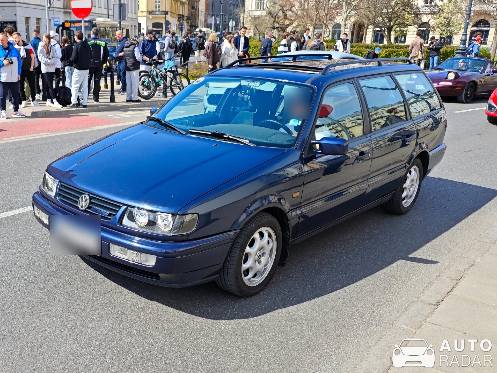 Volkswagen Passat B4 GLX VR6 Wagon spotted in Warszawa