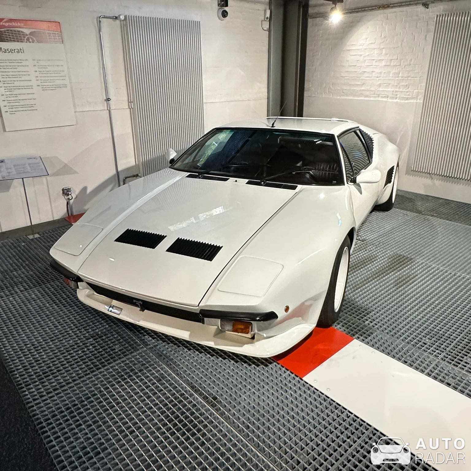 De Tomaso Pantera GT5S spotted in Romanshorn