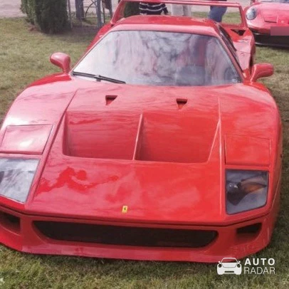 Ferrari F40 Replica spotted in Stockholm