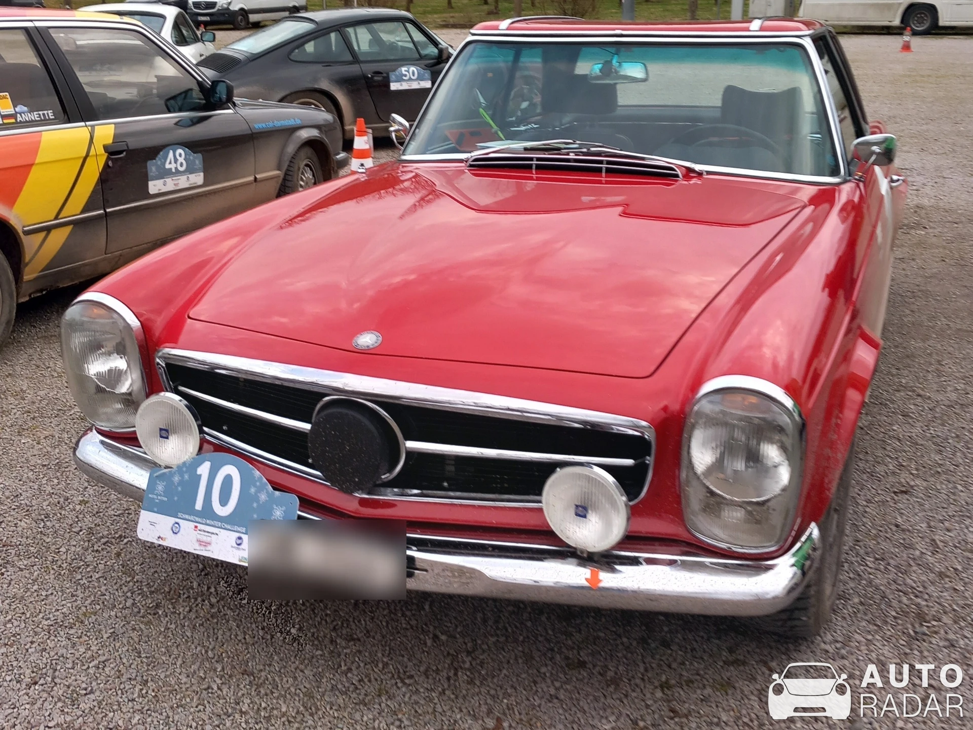 Mercedes-Benz 230SL spotted in Durbach, Germany