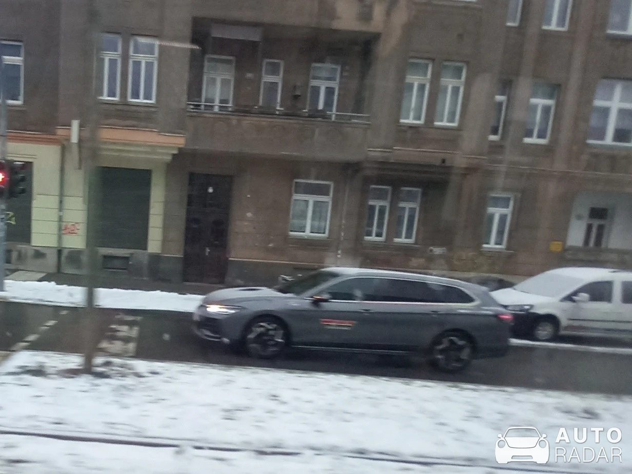 Volkswagen Arteon R Shooting Brake spotted in Zwönitz, Germany