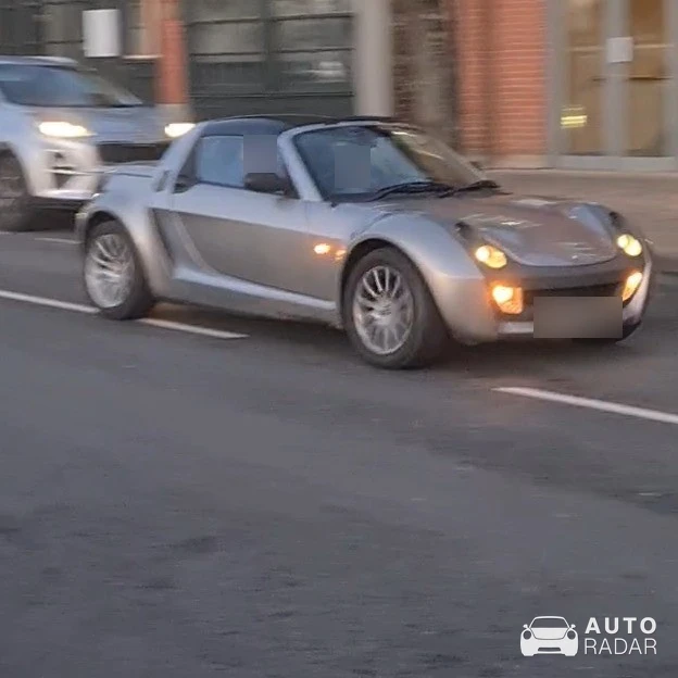 Smart Roadster spotted in Alderley Edge, United Kingdom