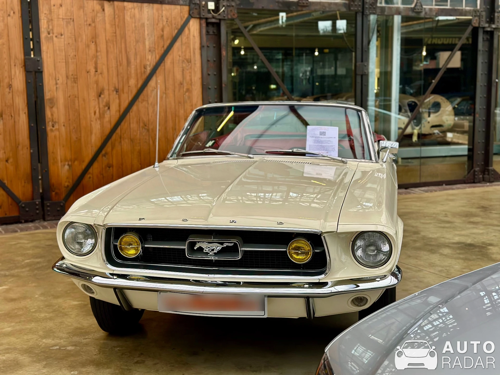 Ford Mustang Cabriolet spotted in Düsseldorf, Germany