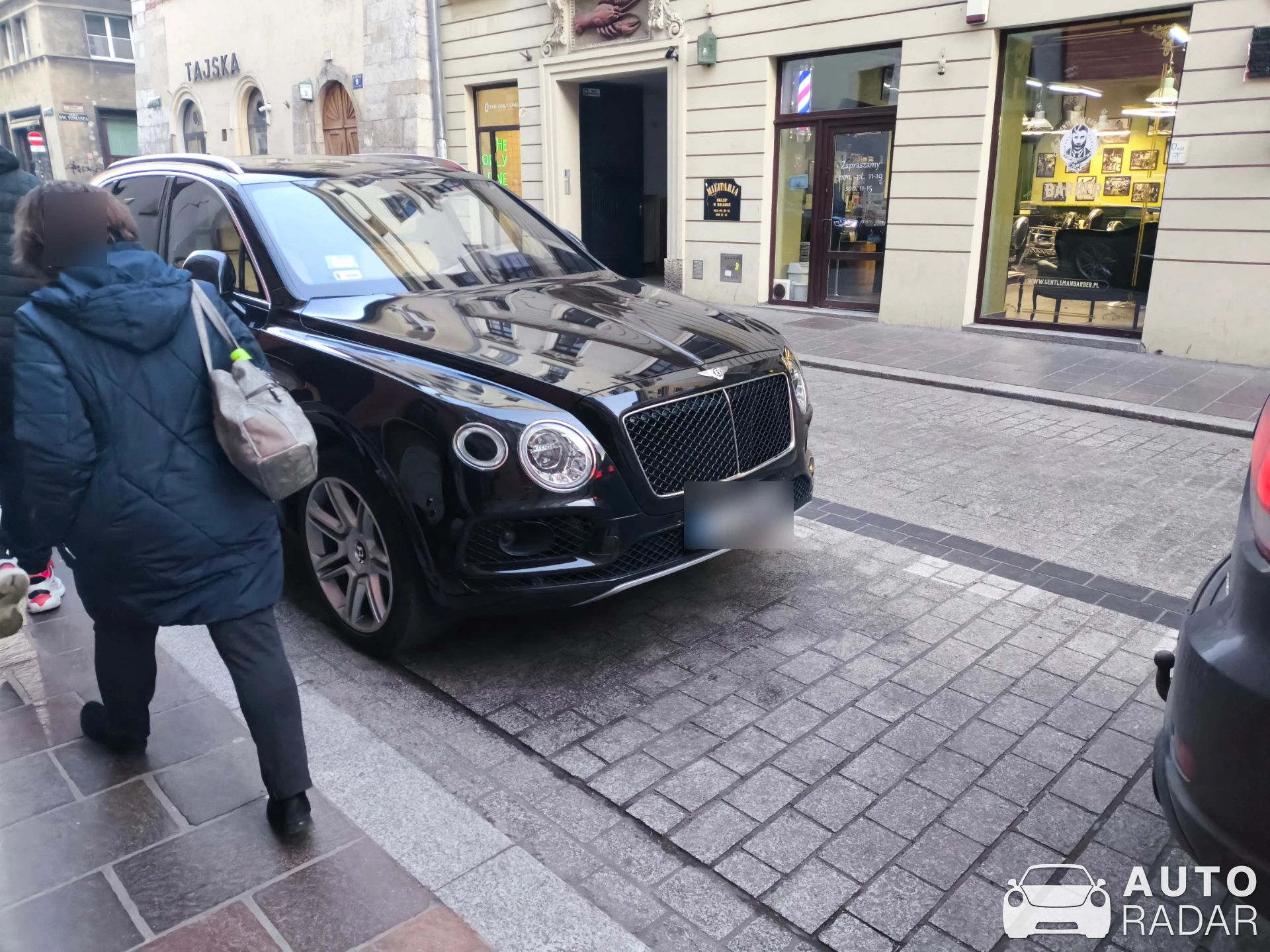 Bentley Bentayga spotted in Kraków, Pologne