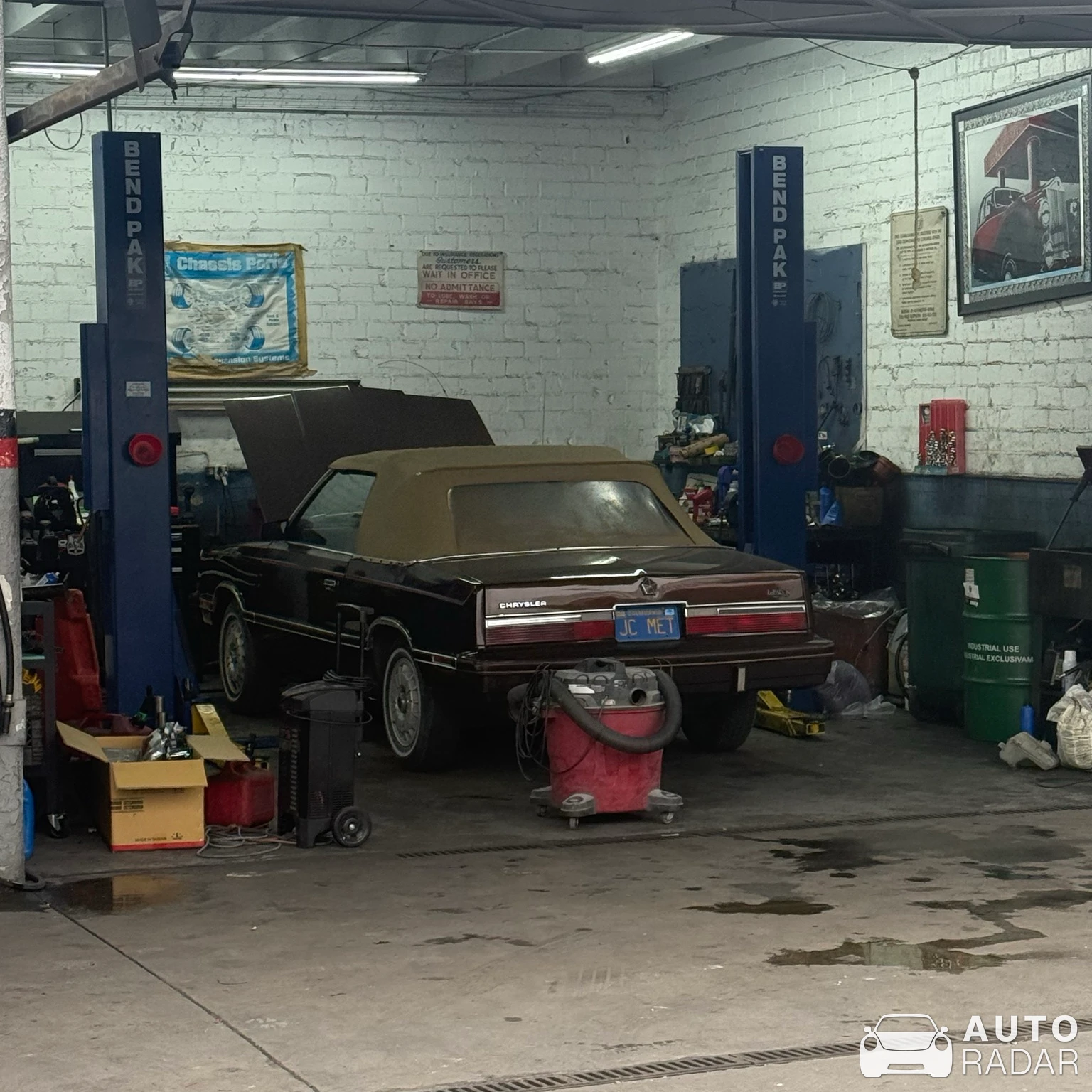 Chrysler LeBaron Convertible spotted in Los Angeles, United States