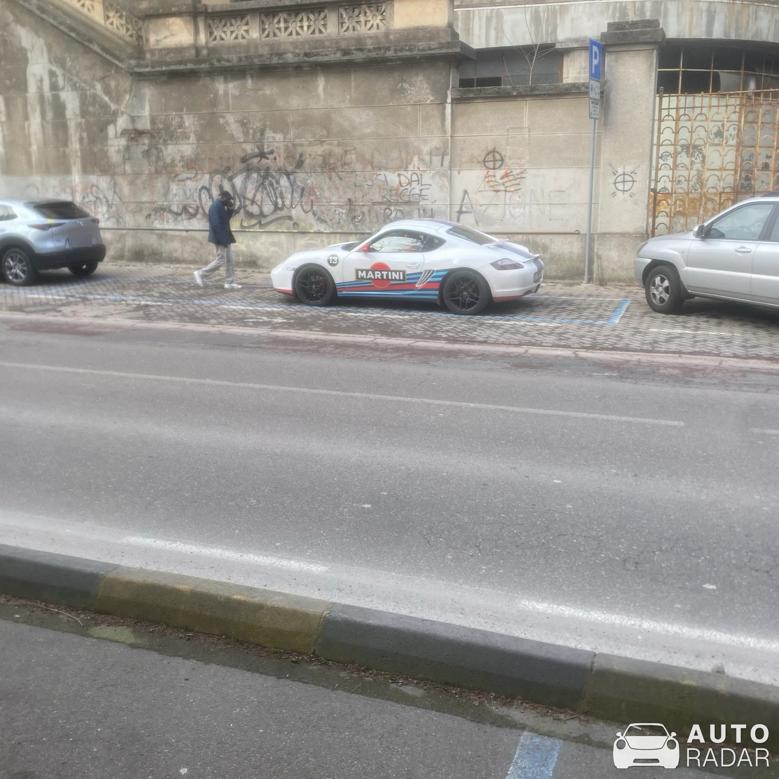 Porsche 987 Cayman spotted in Varese, Italia