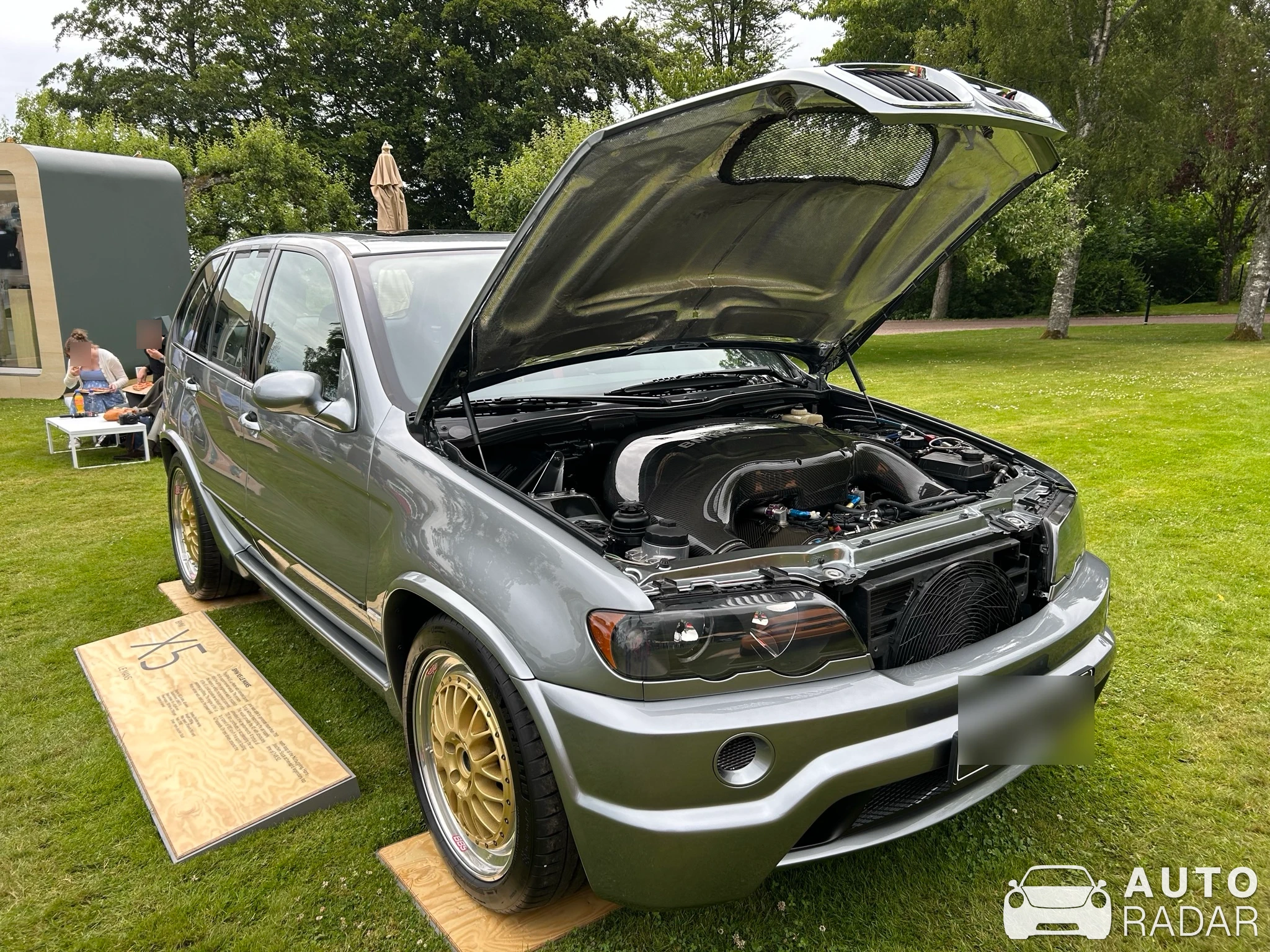 BMW X5 E53 Le Mans spotted