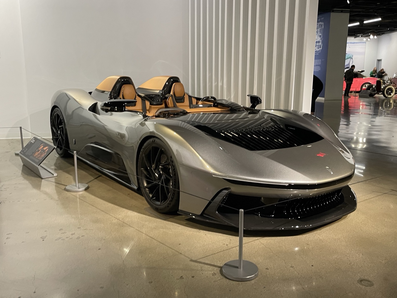 Pininfarina B95 Gotham