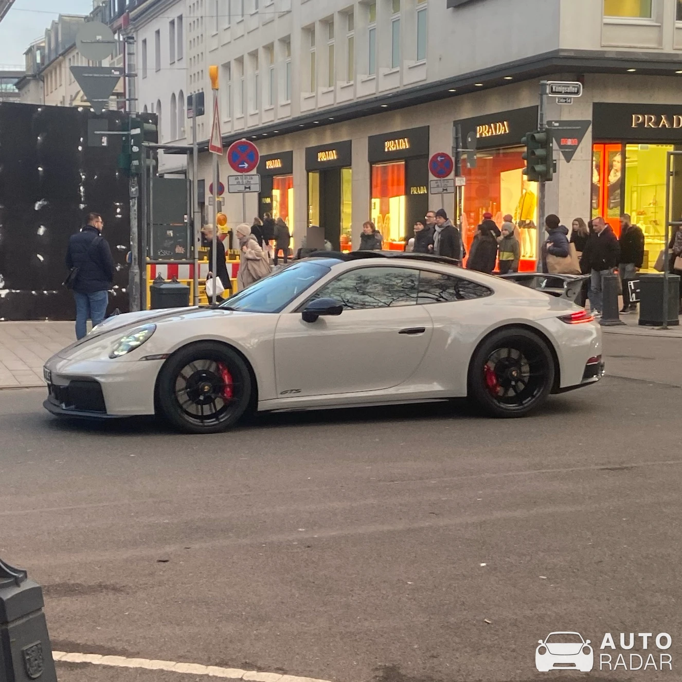 Porsche 992 Carrera GTS MkI spotted in Düsseldorf, Deutschland