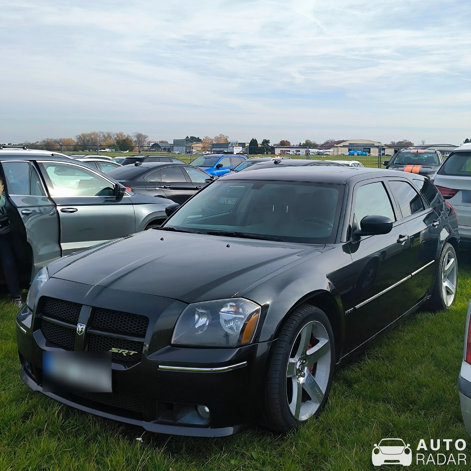 Dodge Magnum SRT-8 spotted in Praha