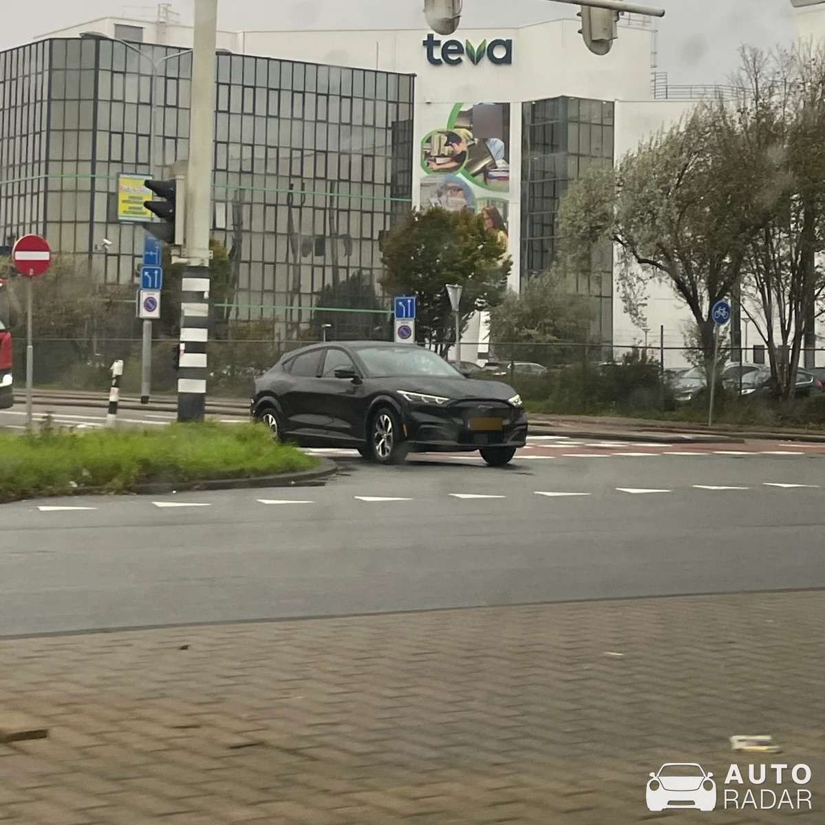 Ford Mustang Mach-E Premium spotted in Haarlem