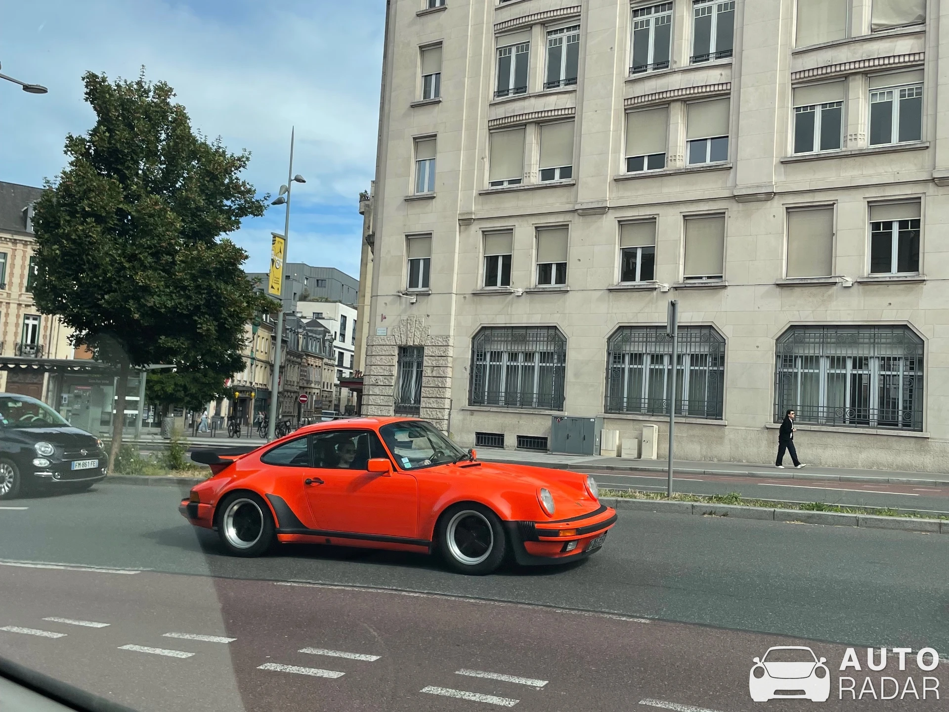 Porsche 930 Turbo spotted in Rouen, France
