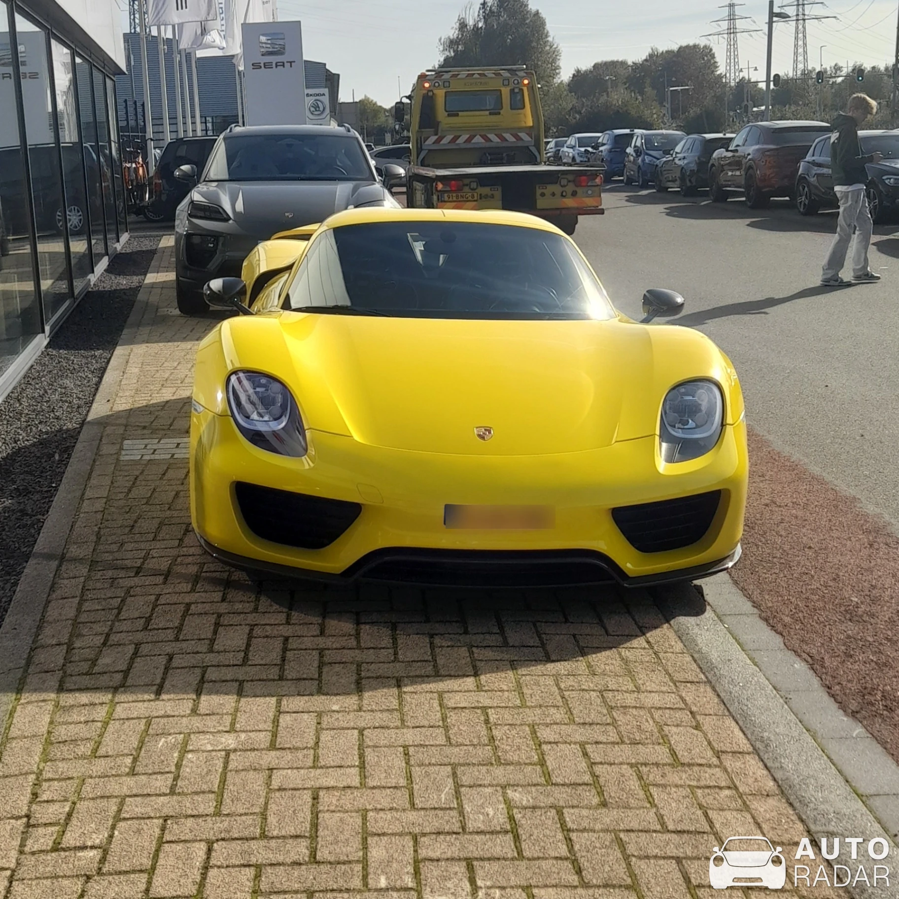 Porsche 918 Spyder spotted in Groningen, Netherlands