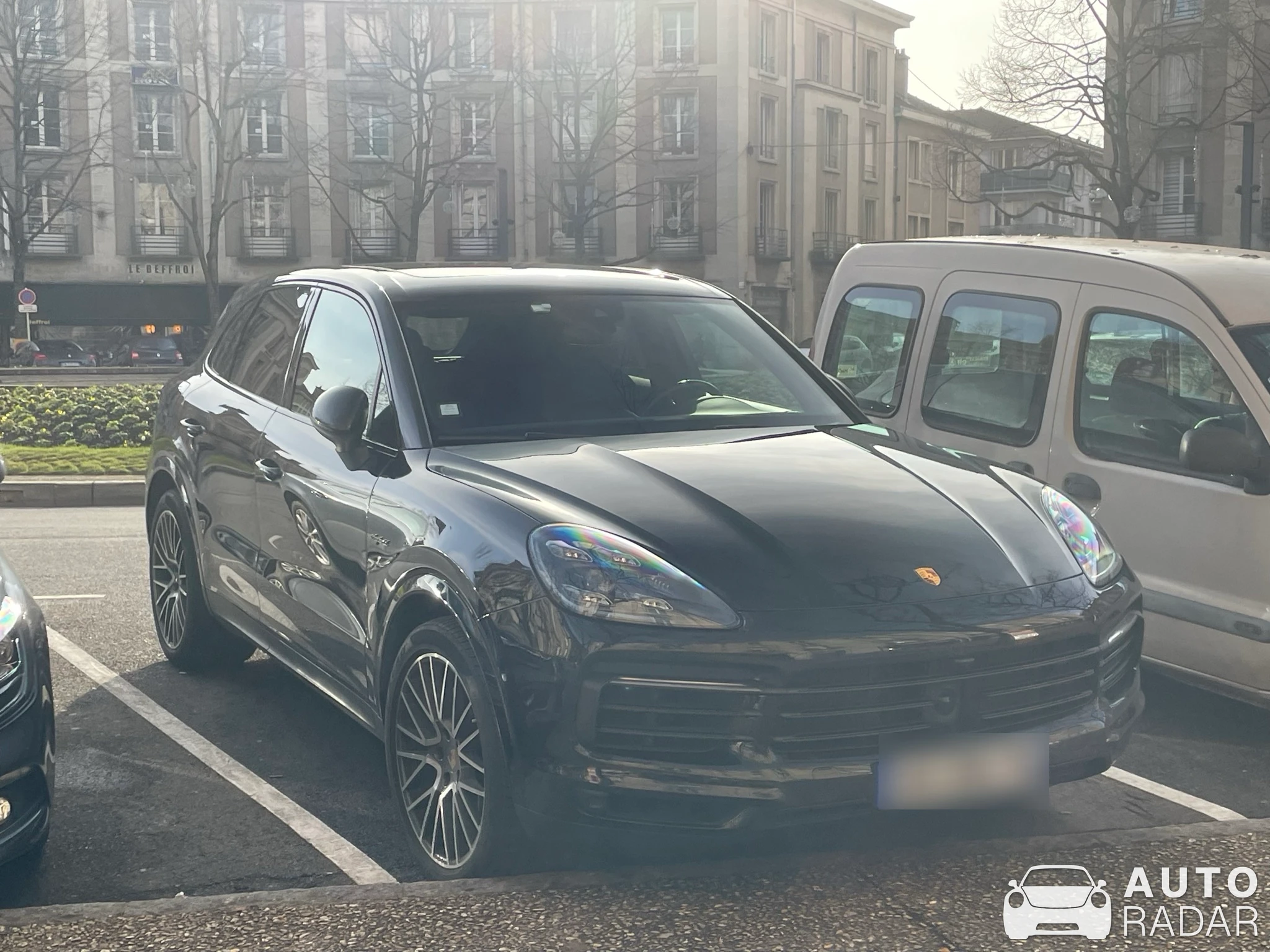 Porsche Cayenne E-Hybrid spotted in Toul, France