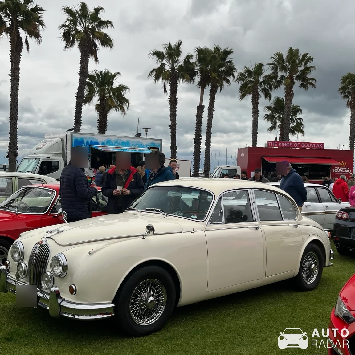 Jaguar MK V spotted in Geelong