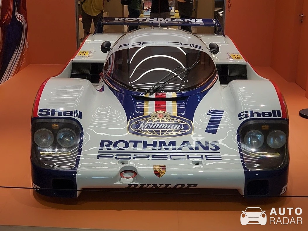 Porsche 956 spotted in Singapore, Singapore
