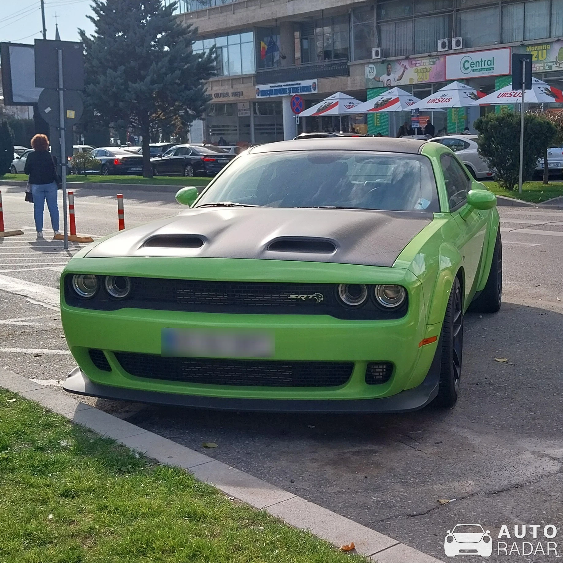 Dodge Challenger SRT Hellcat spotted in Pitești, Romania
