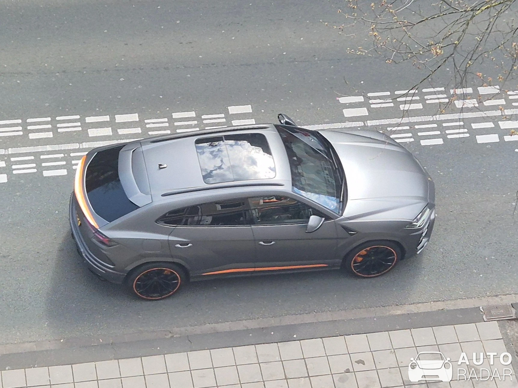 Lamborghini Urus Graphite Capsule spotted in Amsterdam