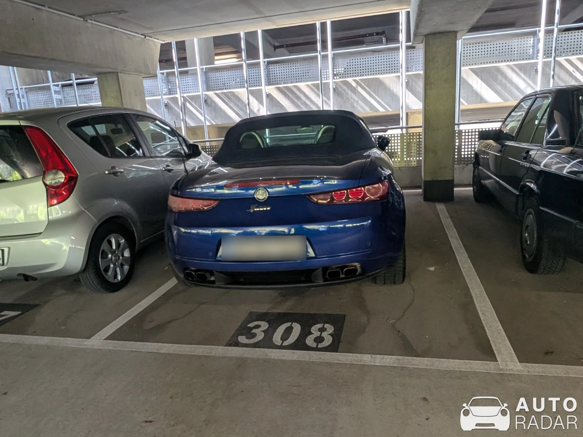 Alfa Romeo Spider S4 spotted in Heidelberg