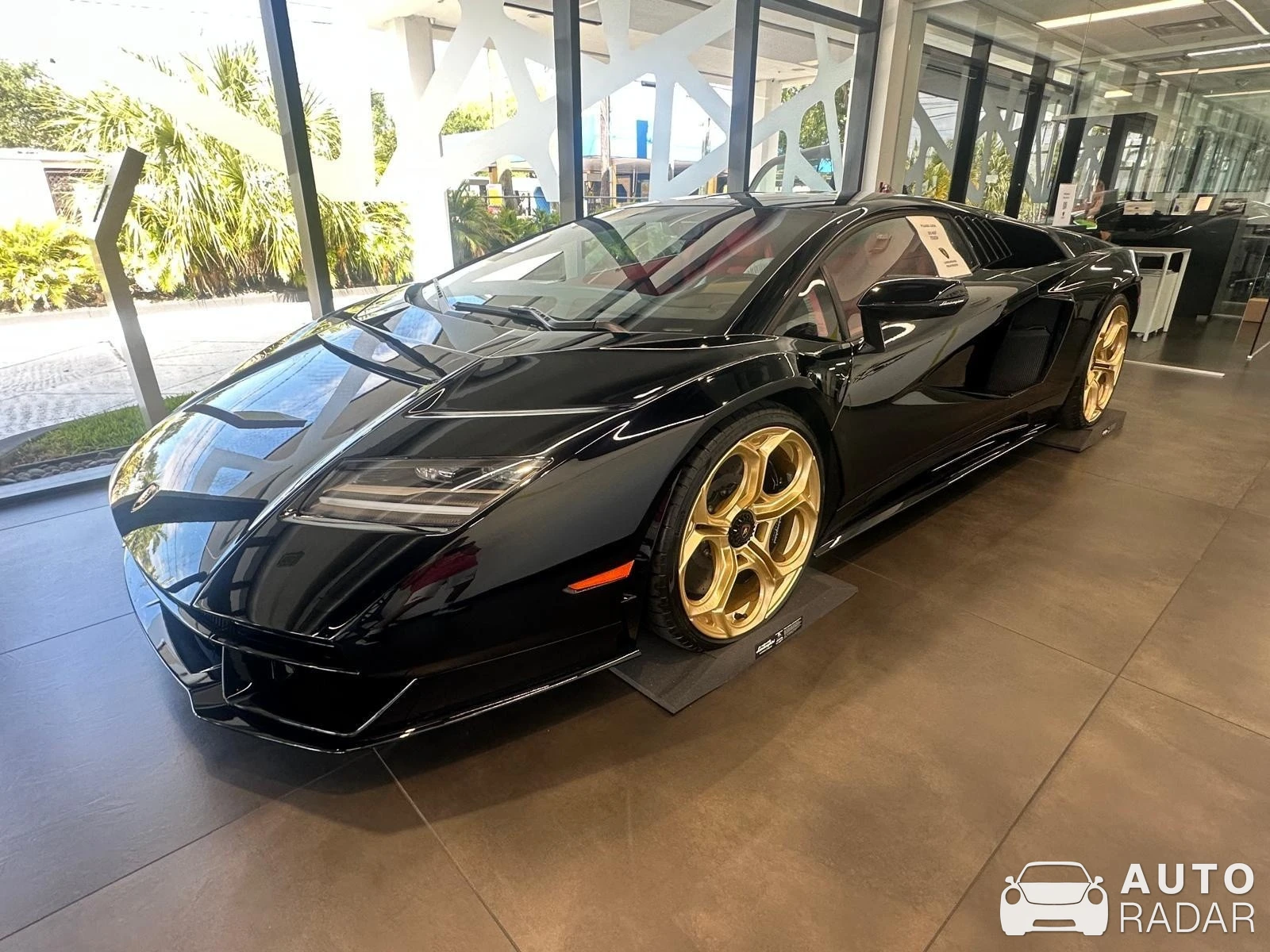 Lamborghini Countach LPI 800-4 spotted in Palm Beach