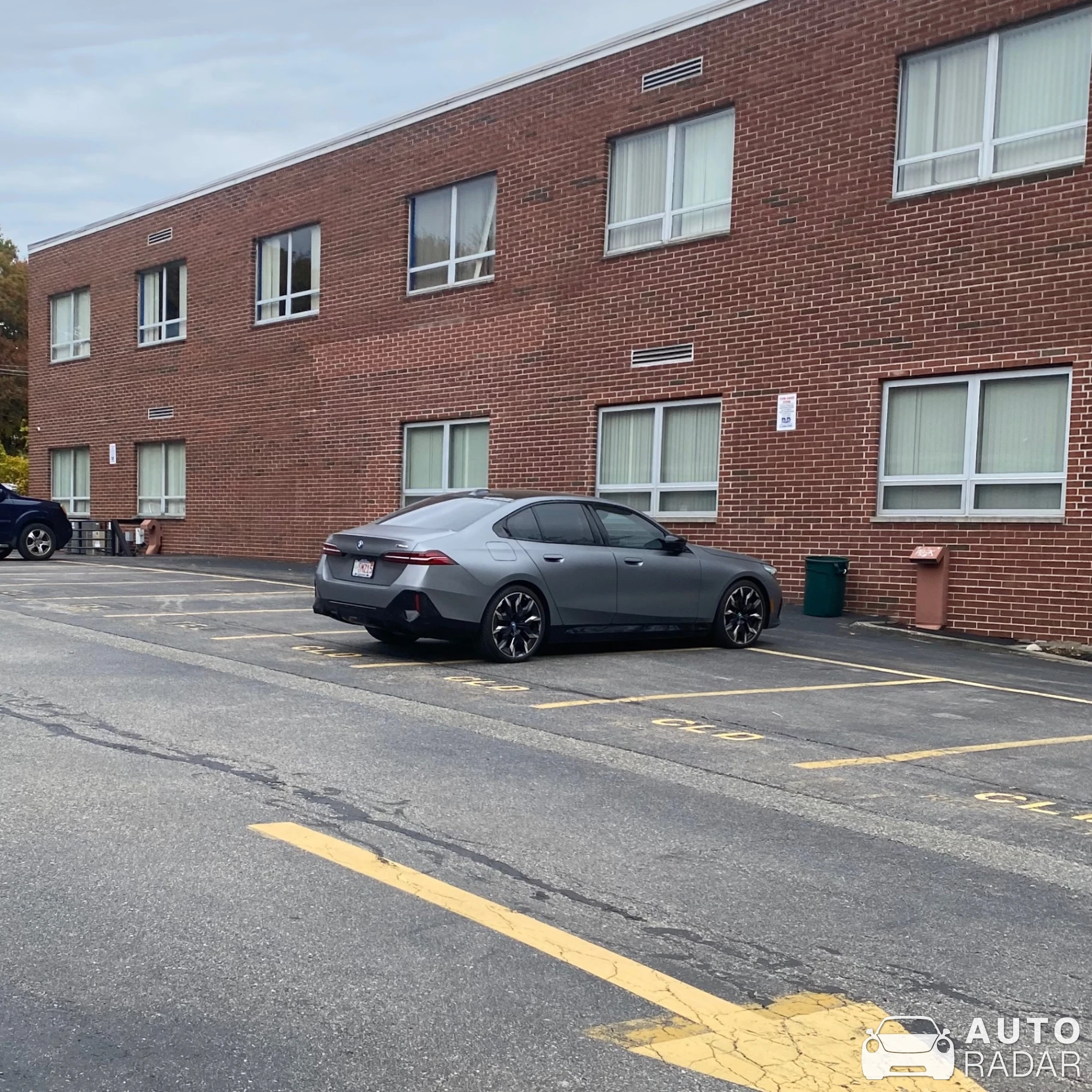 BMW i5 M60 G60 spotted in Belmont, United States