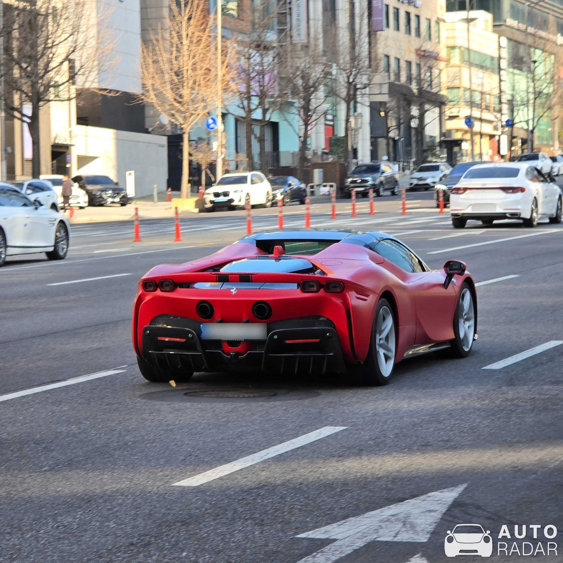 Ferrari SF90 Spider spotted in 강남구, 대한민국
