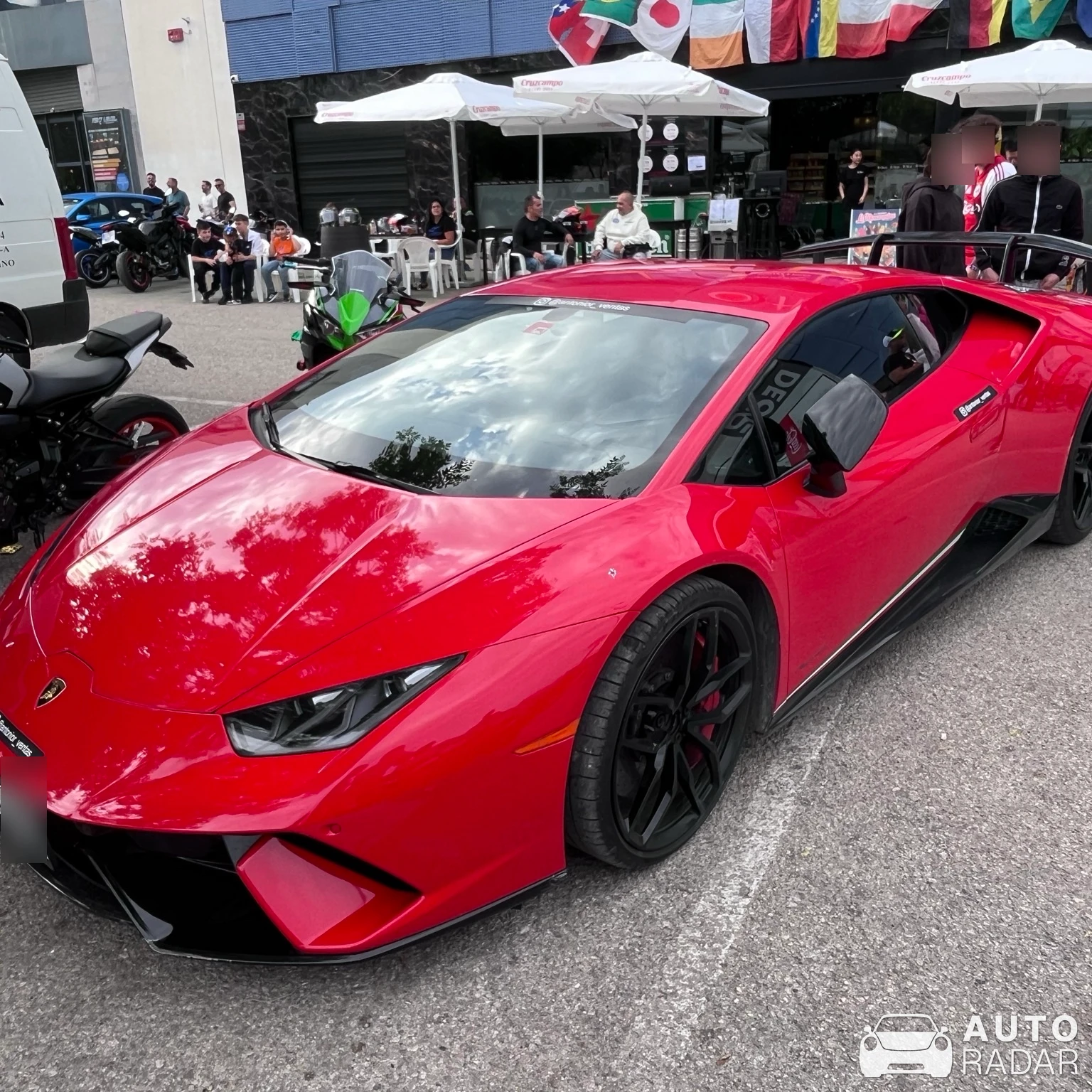 Lamborghini Huracán LP640-4 Performante spotted in Cádiz