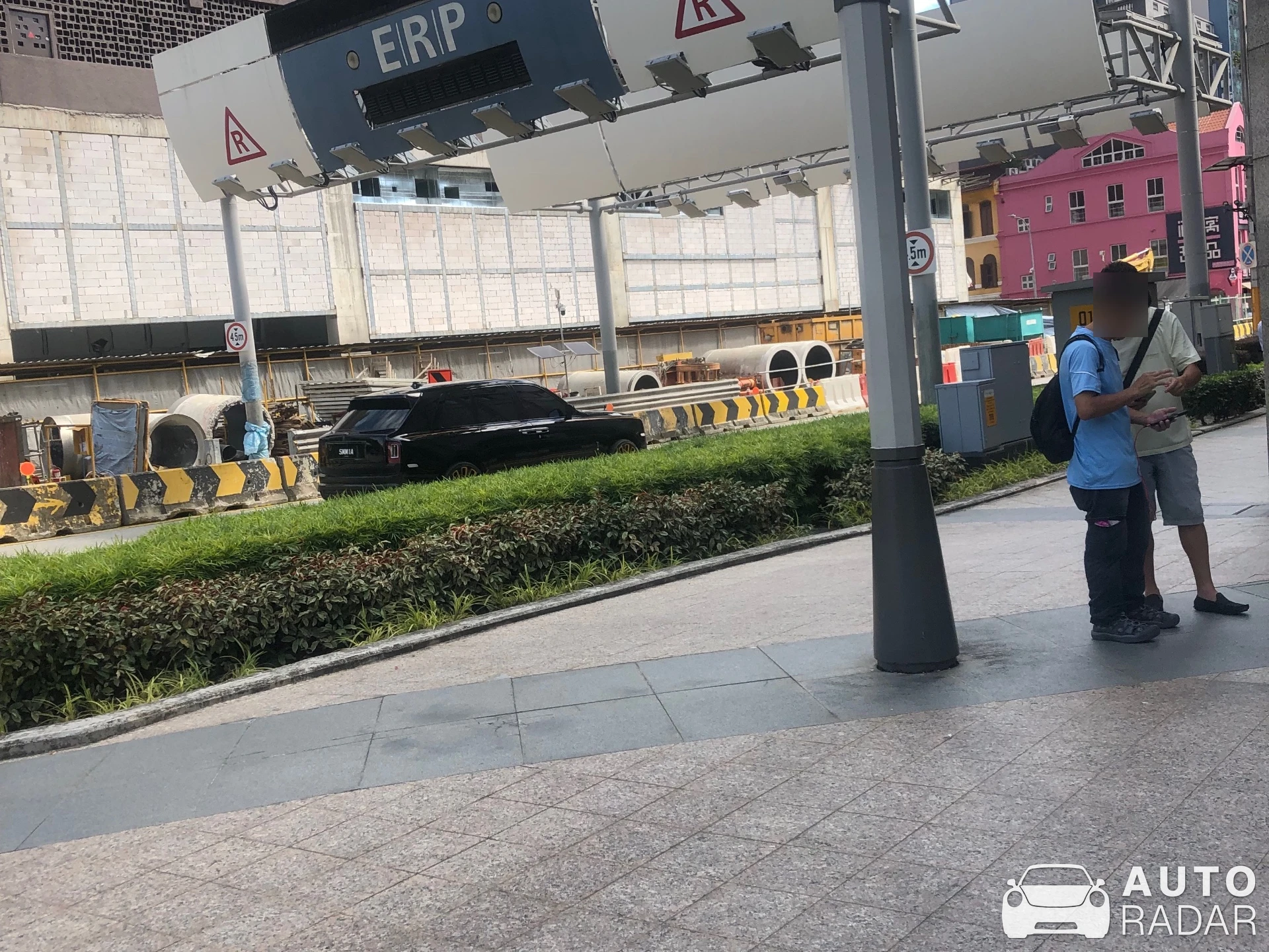 Rolls-Royce Cullinan spotted in Singapore, Singapore
