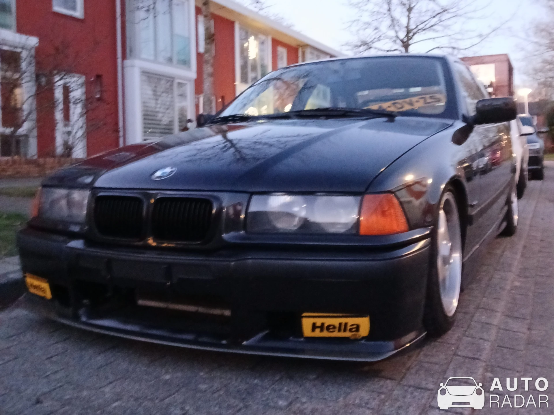 BMW 3 Series E36 Compact spotted in Hengelo