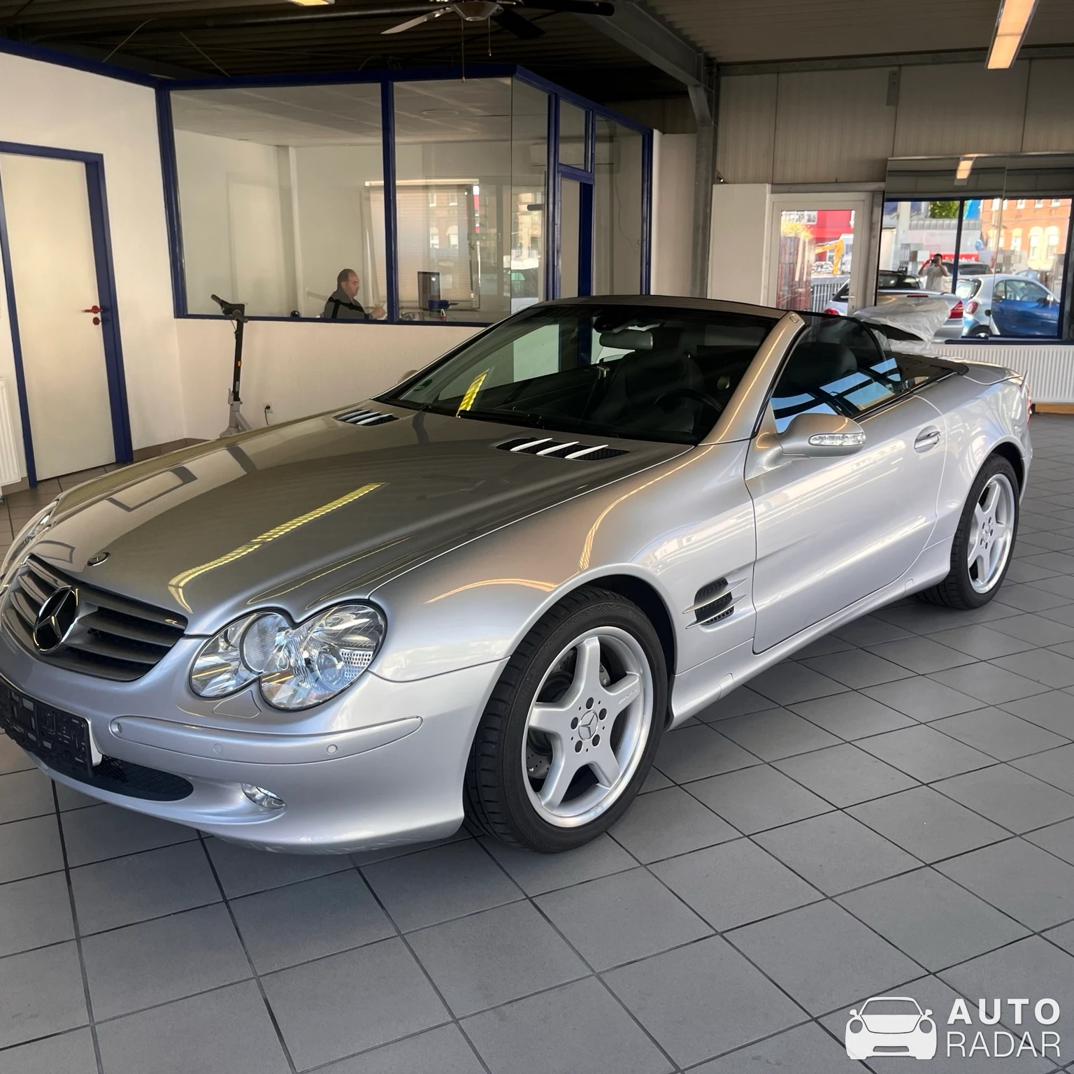 Mercedes-Benz SL 500 R230 spotted in Bochum