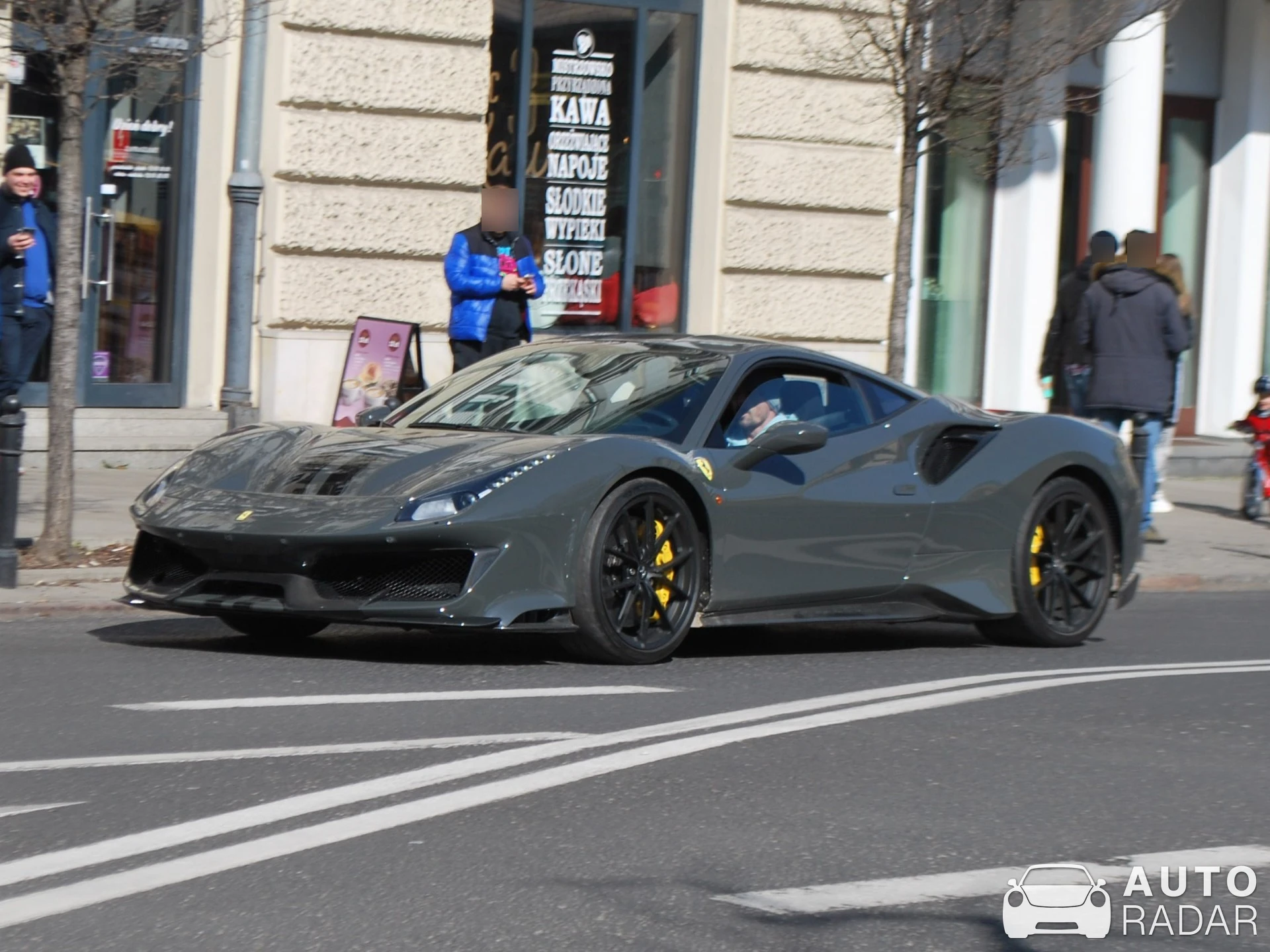 Ferrari 488 Pista spotted in Warszawa, Poland