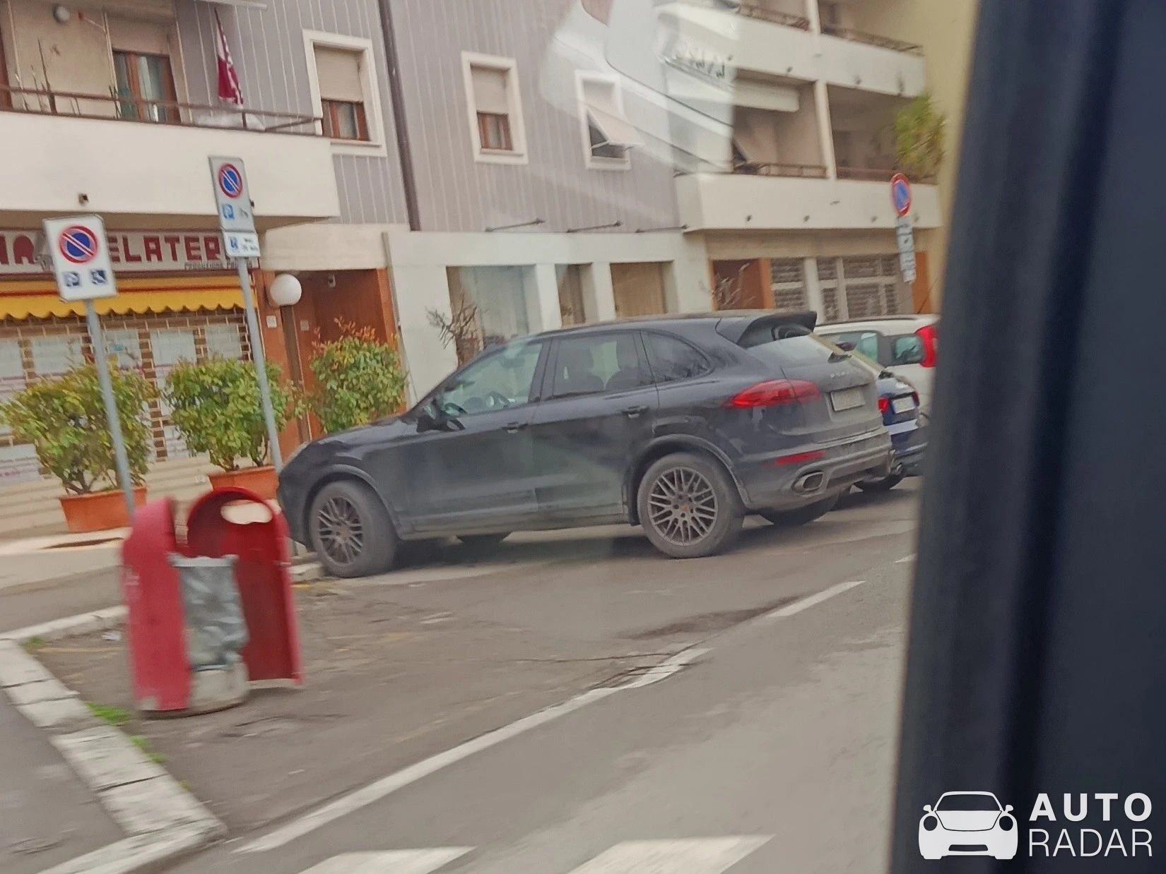 Porsche Cayenne Turbo spotted in Arezzo, Italy