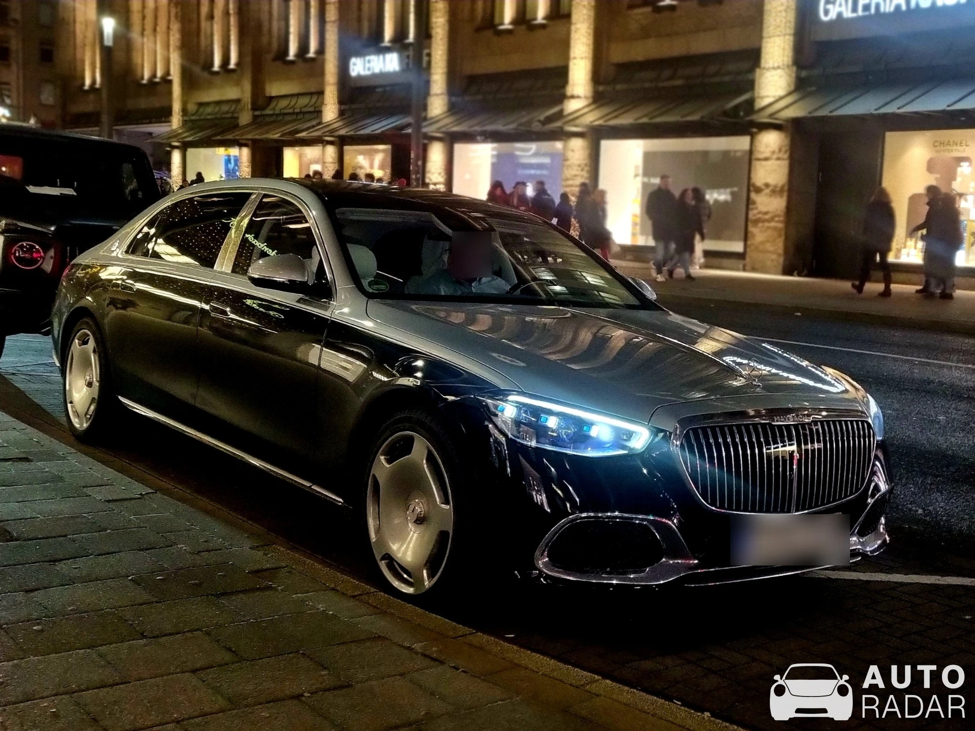 Mercedes-Maybach S 580 4MATIC spotted in Düsseldorf, Germany