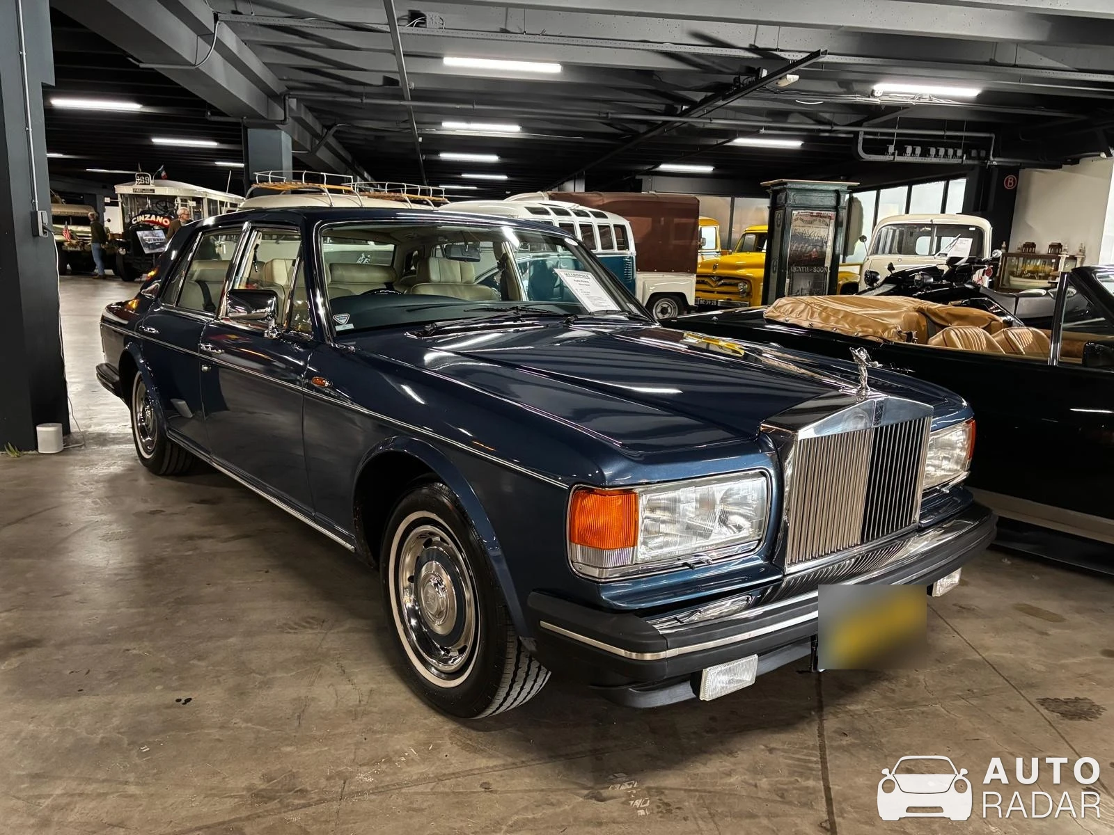 Rolls-Royce Silver Spirit spotted in Druten, Netherlands