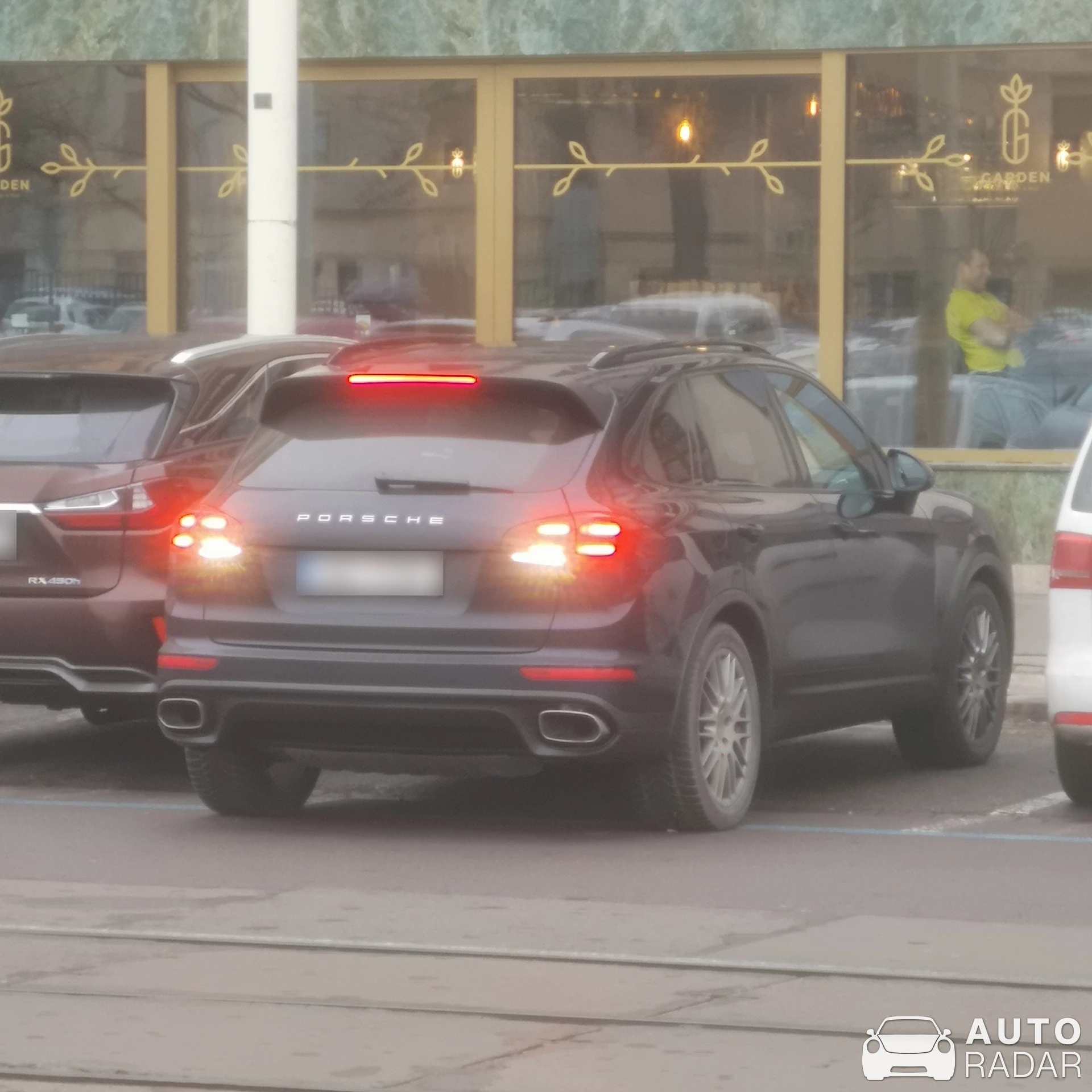 Porsche Cayenne spotted in Brno-střed, Česko