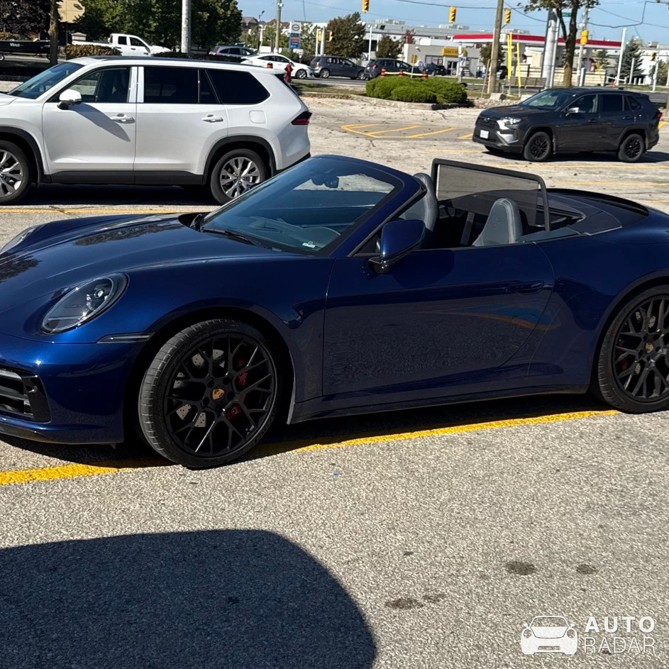 Porsche 992 Carrera 4S Cabriolet MkI spotted in Newmarket