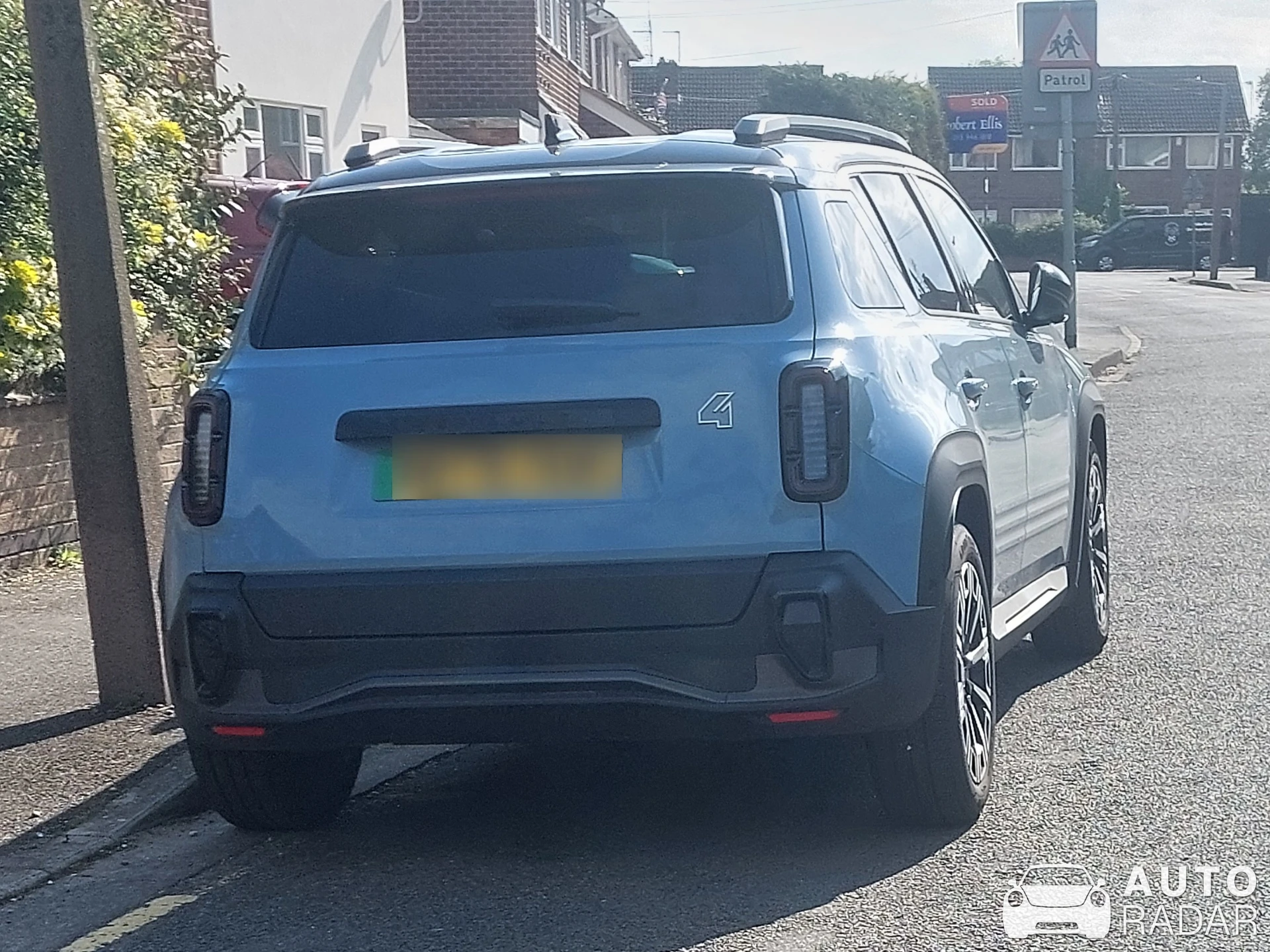 Renault 4 E-Tech Mule spotted in Nottingham