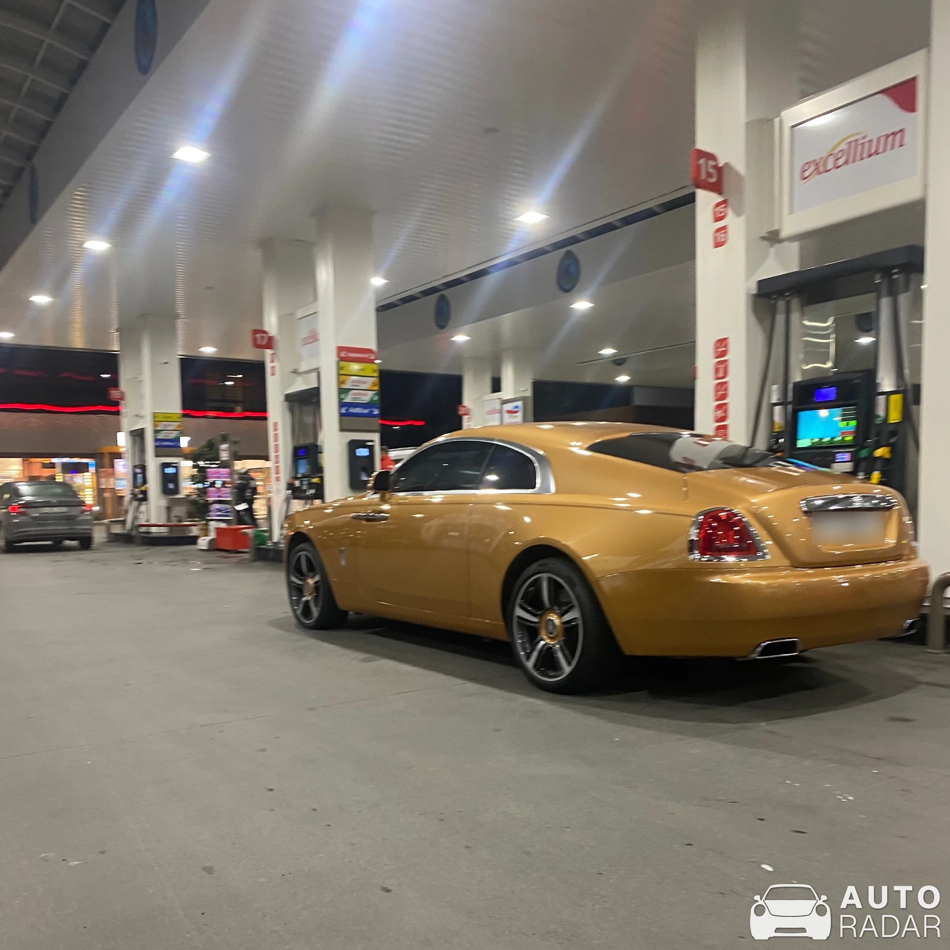 Rolls-Royce Wraith spotted in Sarıyer, Türkiye