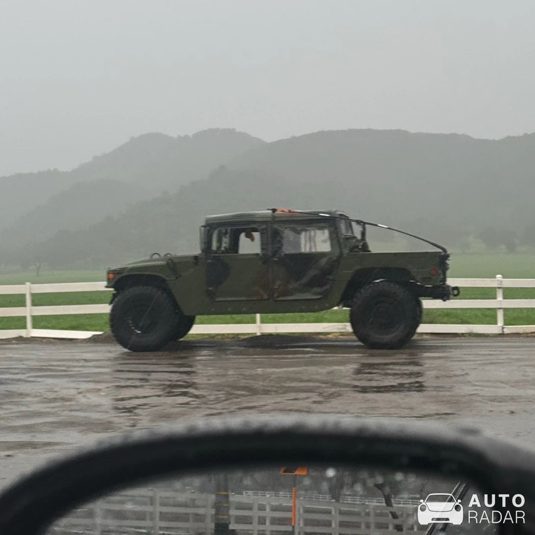 AM General Humvee spotted in Westlake Village, United States