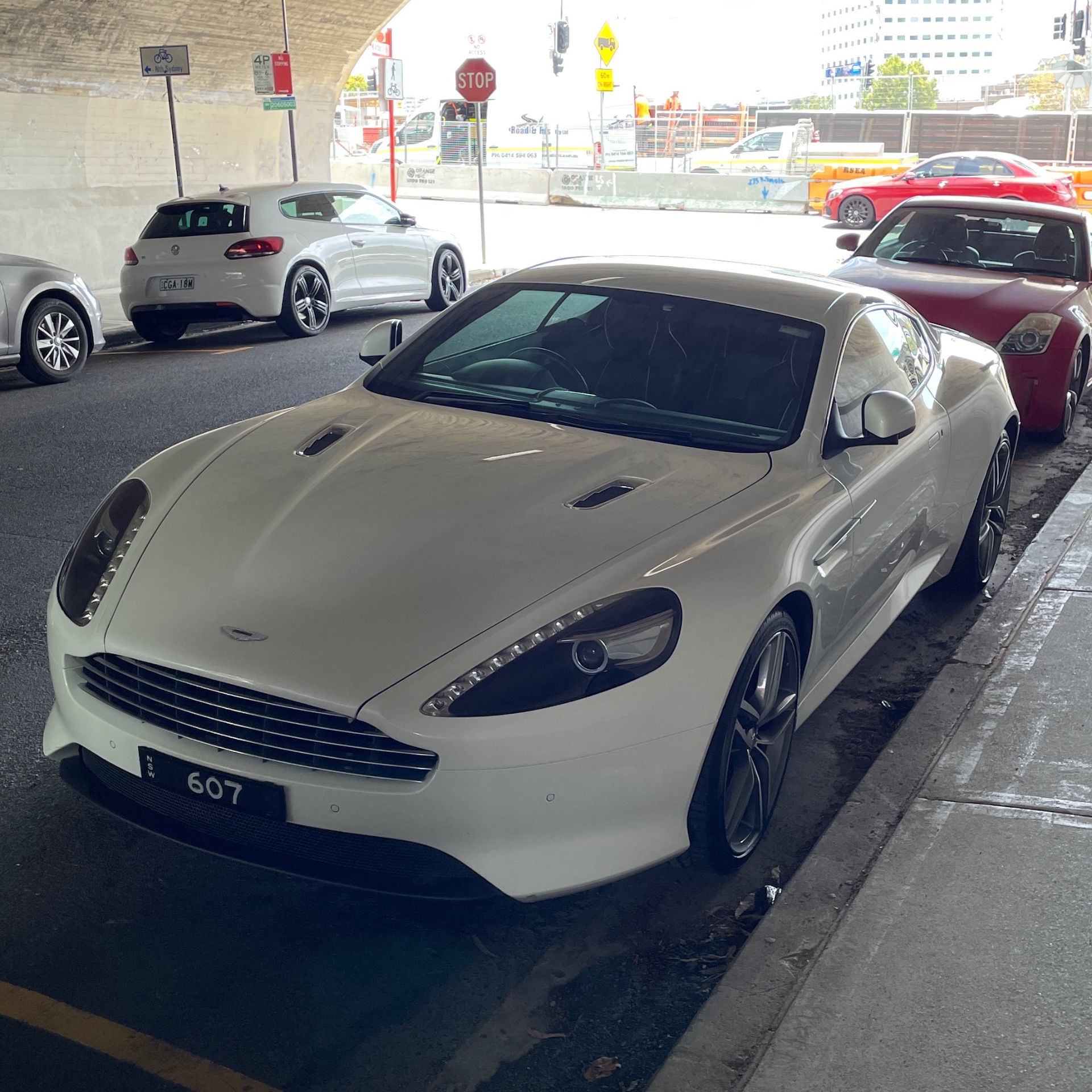 Aston Martin Virage 2011