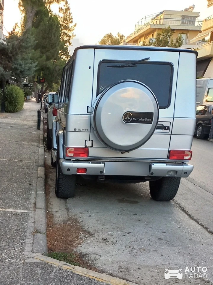 Mercedes-Benz G 500 spotted in Glifada, Greece