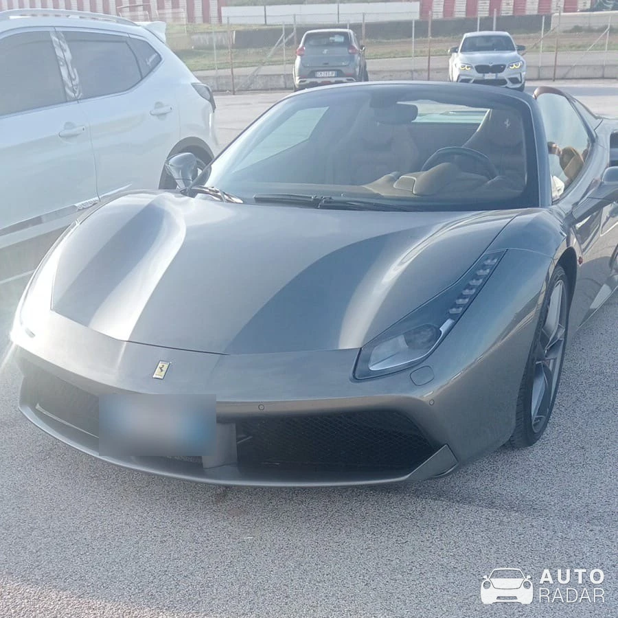 Ferrari 488 Spider spotted in Città Metropolitana di Bari, Italy