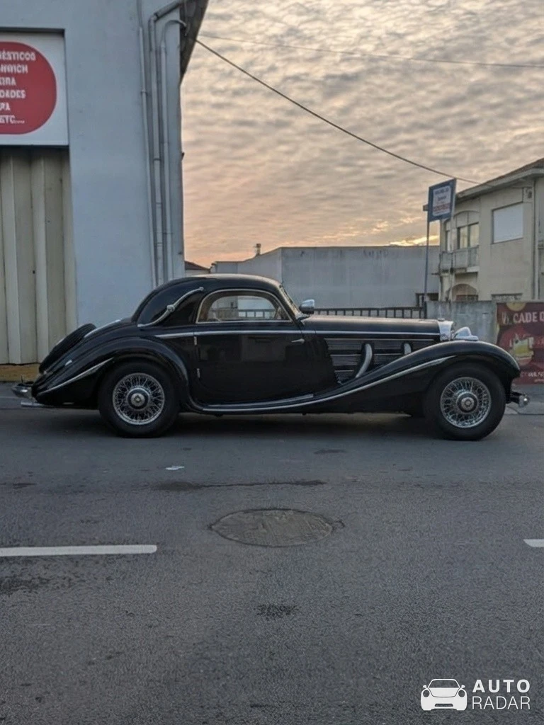 Mercedes-Benz 540K Autobahnkurrier spotted in Vila Nova de Gaia