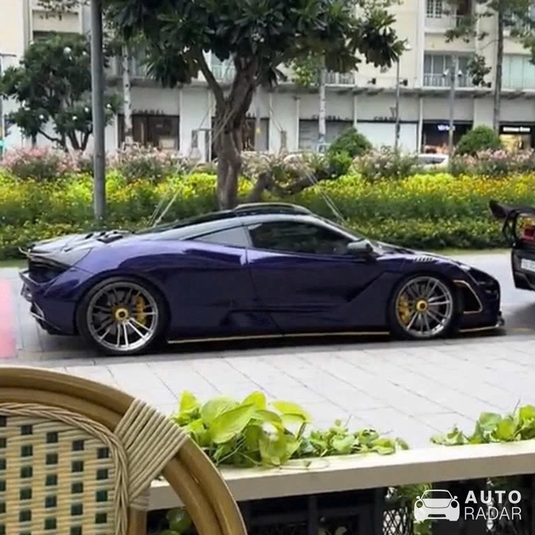 McLaren 720S Novitec N-Largo spotted