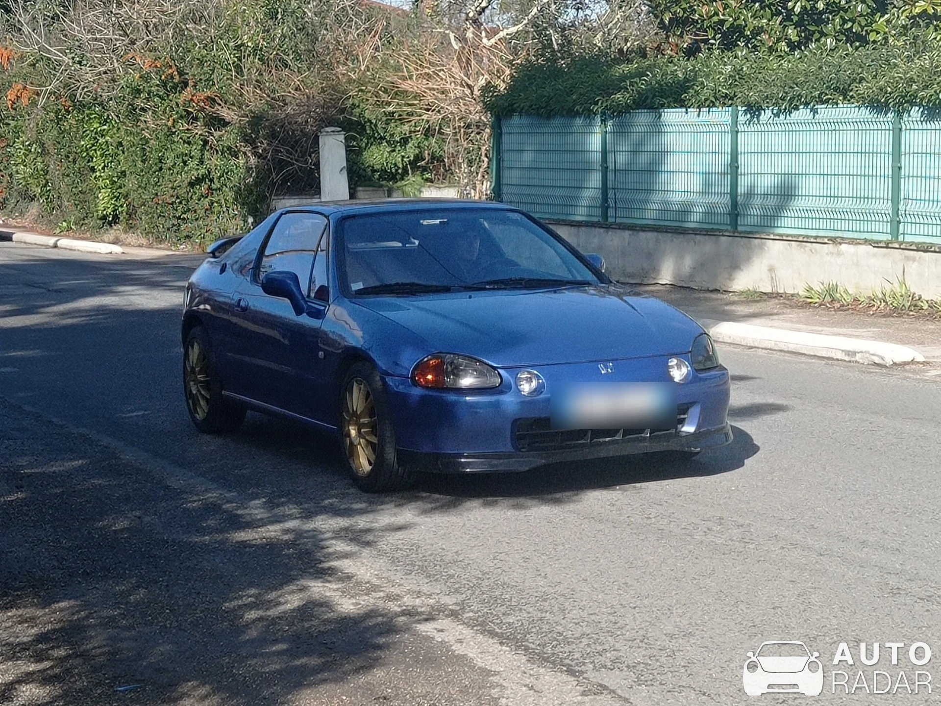 Honda CR-X spotted in Montauban, France