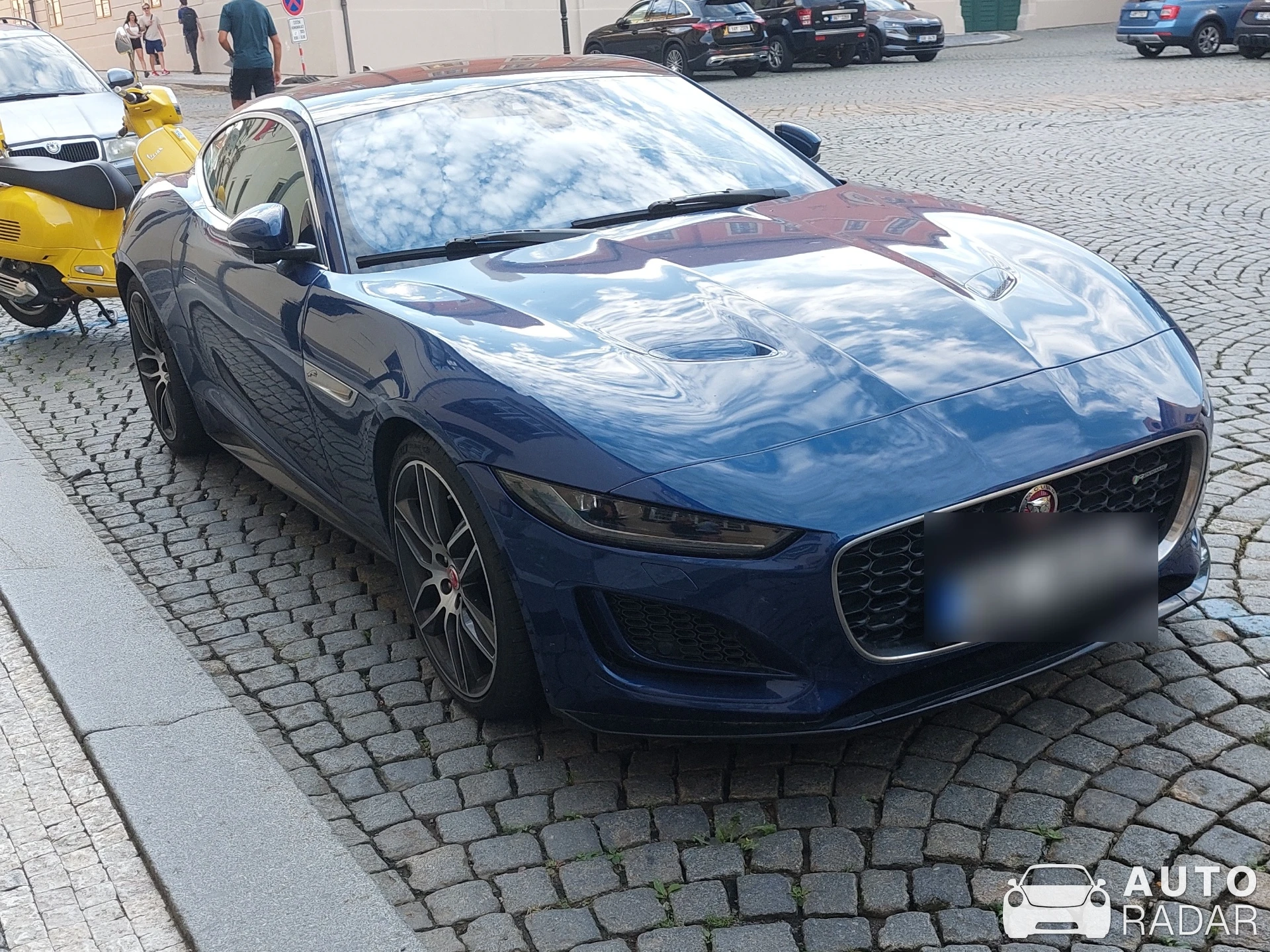 Jaguar F-Type P450 Coupé 2020 spotted in Praha